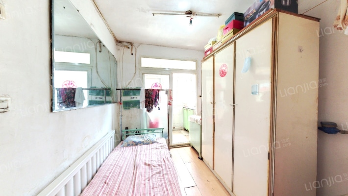 嫩江小区二手房实景图