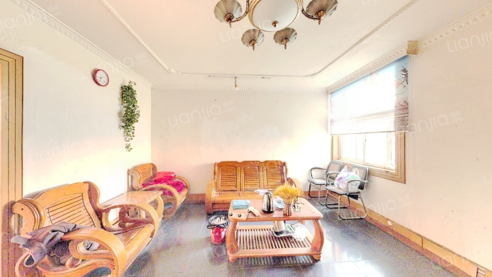 卧牛岭山庄二手房实景图