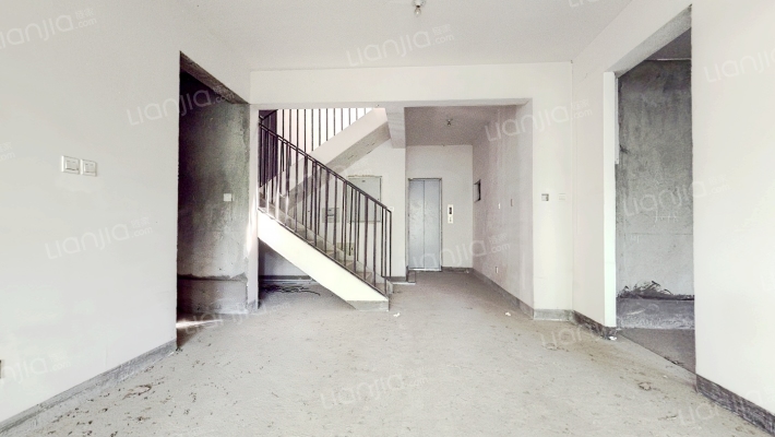 芙蓉西墅二手房实景图