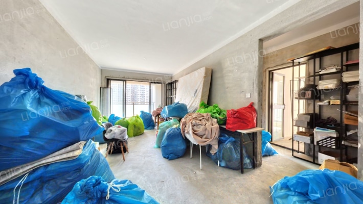 雪域澜庭A1区二手房实景图