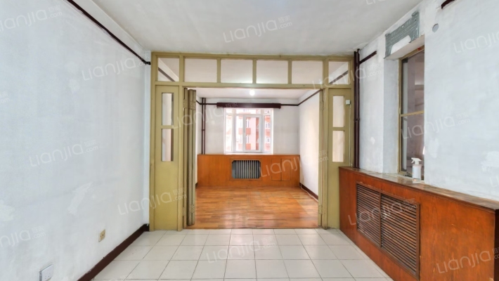 育新花园二手房实景图