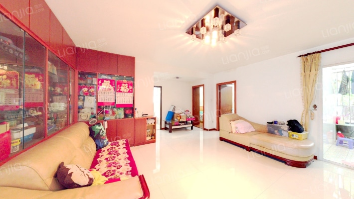 温泉花园二手房实景图