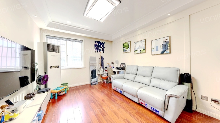 市政馨苑二手房实景图