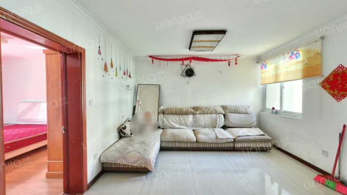 华侨新苑二手房实景图