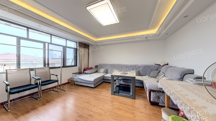 银通山庄千禧园二手房实景图