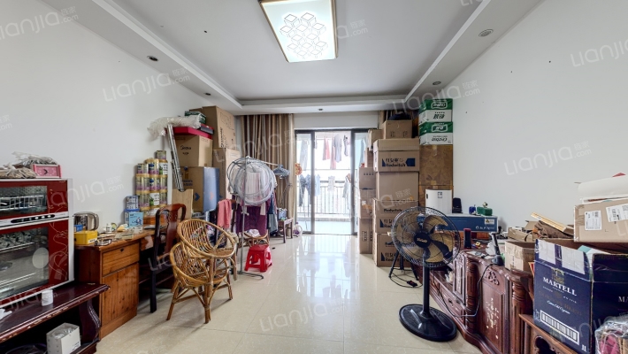 俊怡云山御居二手房实景图