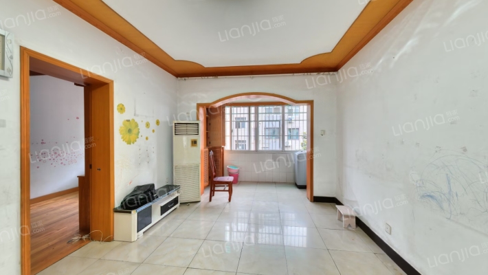 宁湖园岚岛别墅二手房实景图