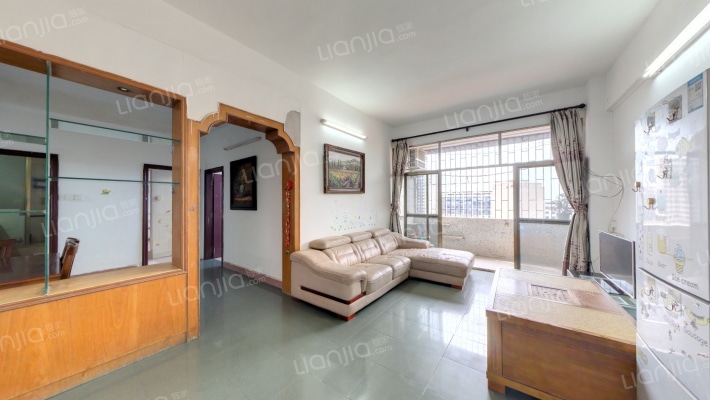 石碣彩虹西路二手房实景图