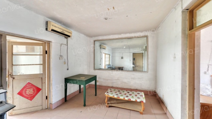 绿化小区二手房实景图