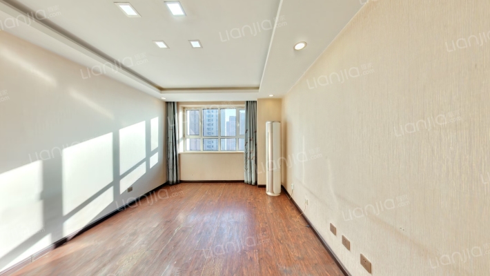 雅仕兰庭二手房实景图