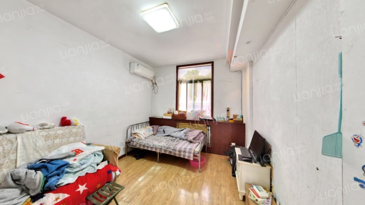 英雄山路44号二手房实景图