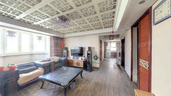 世纪华庭二手房实景图