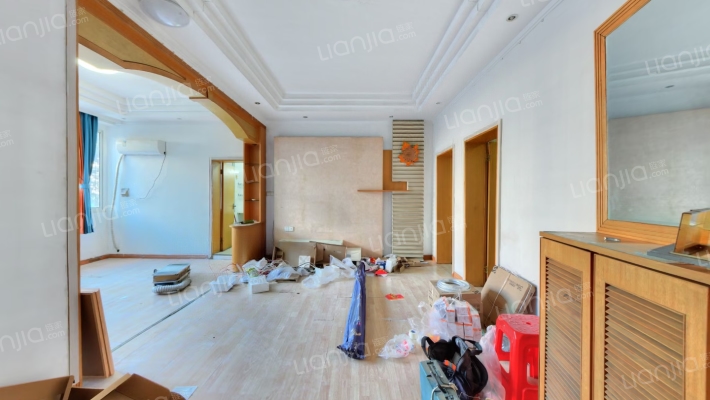 省建设银行宿舍二手房实景图