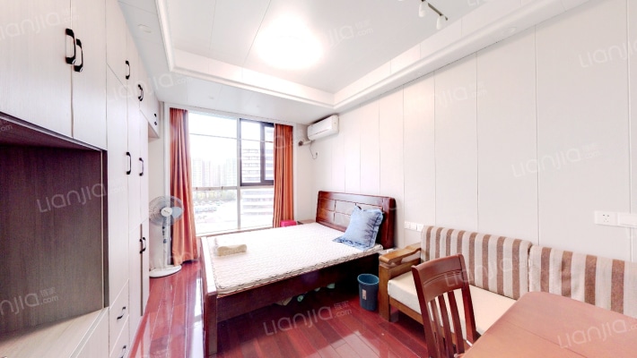 泛亚中心遇界二手房实景图