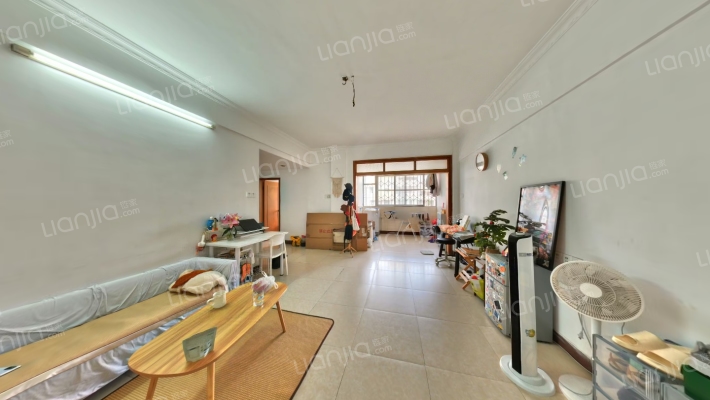 得宝花园二手房实景图