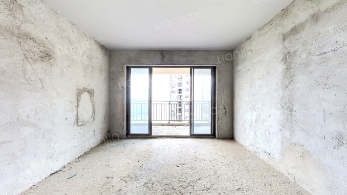 金河华庭二手房实景图