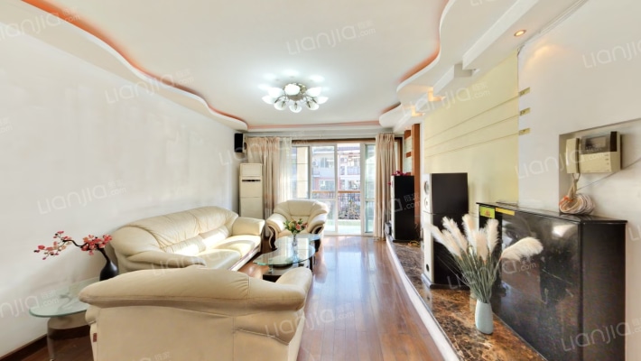 阳光地带花园二手房实景图