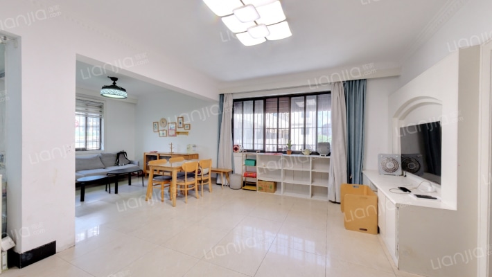 发展公寓二手房实景图