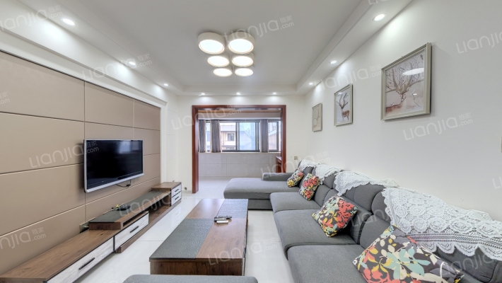 一品雅居二手房实景图