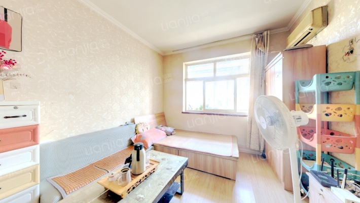 潍柴东宿舍二手房实景图