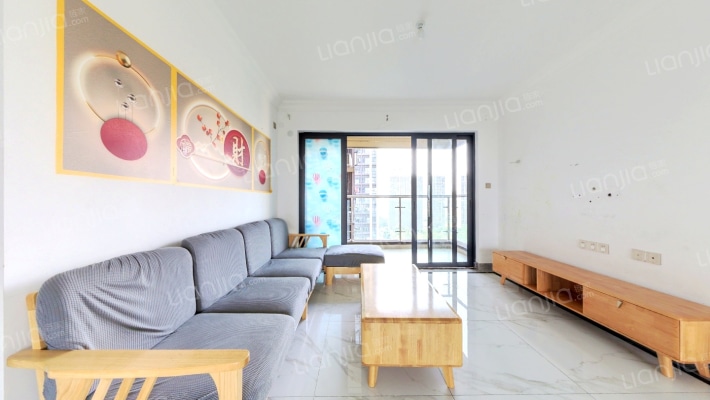 晶地里程花园二手房实景图