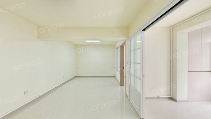 建工局西院二手房实景图