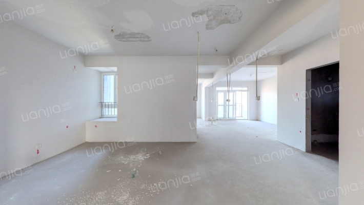 心怡雅苑二手房实景图