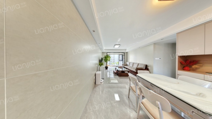 融信海纳新潮C区二手房实景图