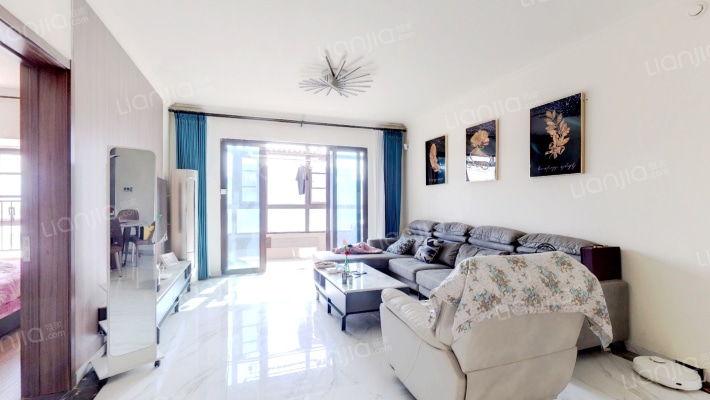 碧桂园西湖名城五号院二手房实景图