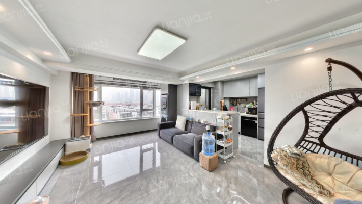 鸿基公寓二手房实景图