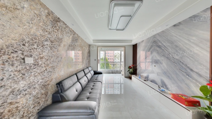 泉昇佳苑东区二手房实景图