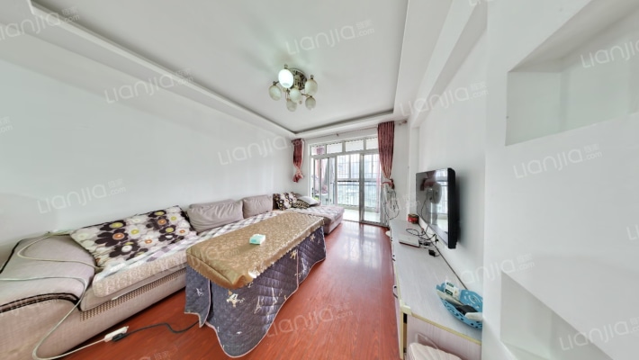 红华新天地安置房小区二手房实景图