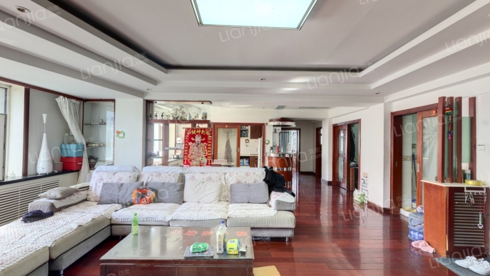 鸿鑫小区二手房实景图