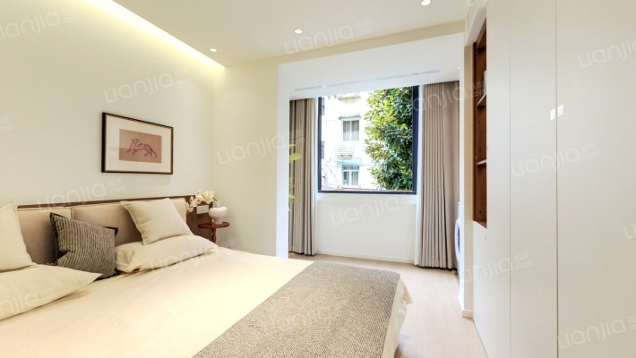 化工小区(长宁)二手房实景图