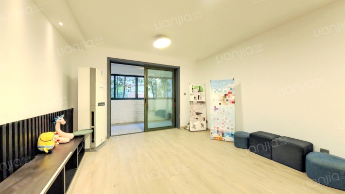 静安丽舍二手房实景图