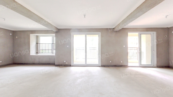 优优华府二手房实景图