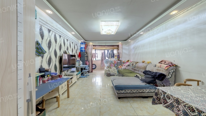 华地第一街区二手房实景图