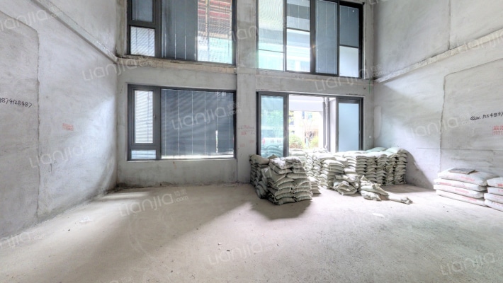 新城明昱东方二期二手房实景图