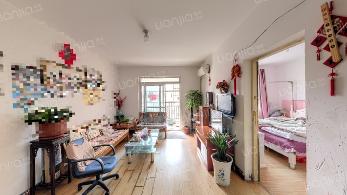 鸿兴苑二手房实景图