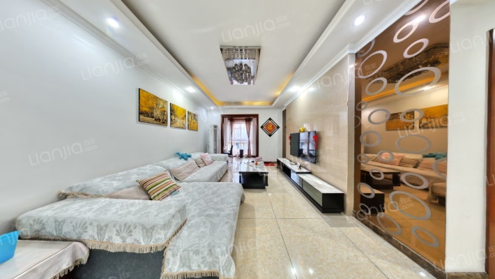 时代花城豪庭二期二手房实景图