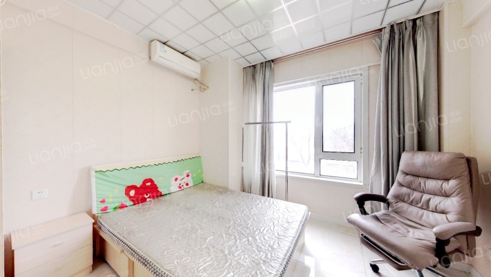 大连龙湖天琅二手房实景图