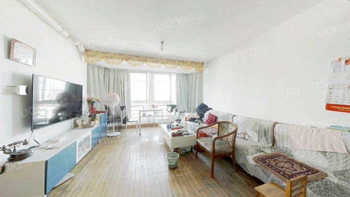 龙蟠花苑二手房实景图