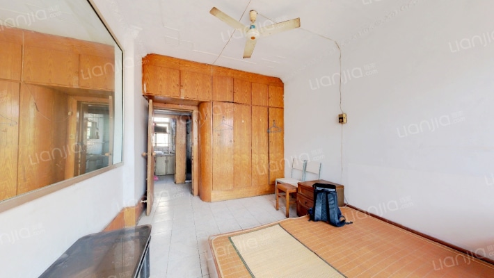 百货公司宿舍二手房实景图