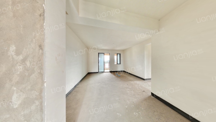 恋湖学郡二手房实景图