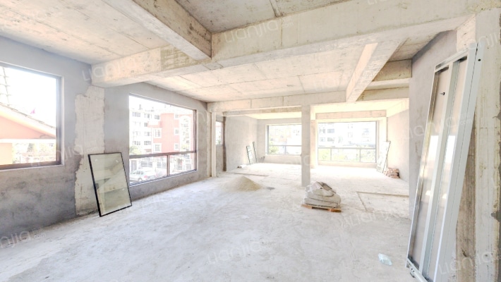 以琳路15号二手房实景图