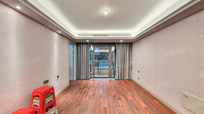 翡翠四季二手房实景图