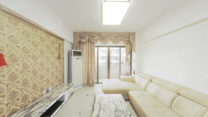 维多利花园二手房实景图