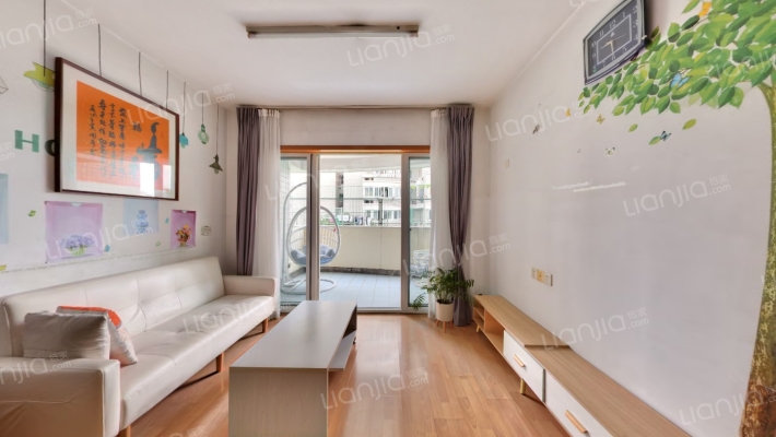 东园高层公寓二手房实景图