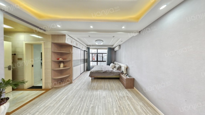 华谊星河商务大厦二手房实景图