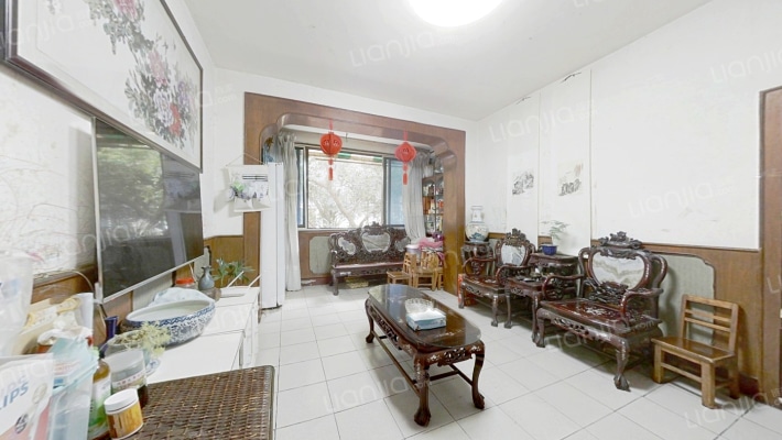 百卉路11号二手房实景图